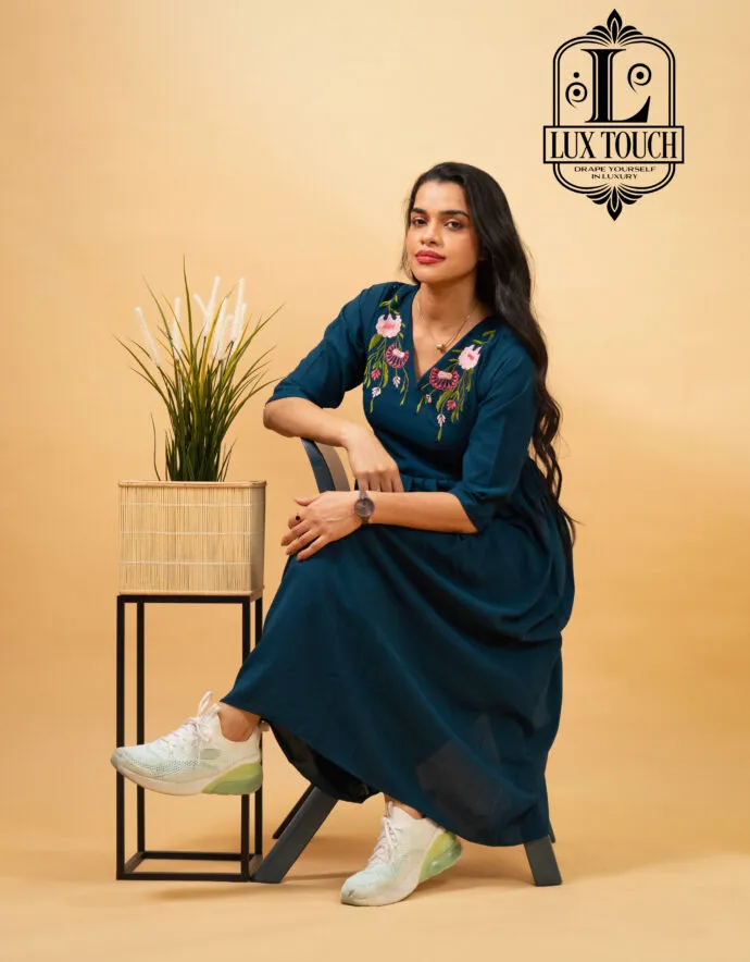 DSC01661-copy-690x884