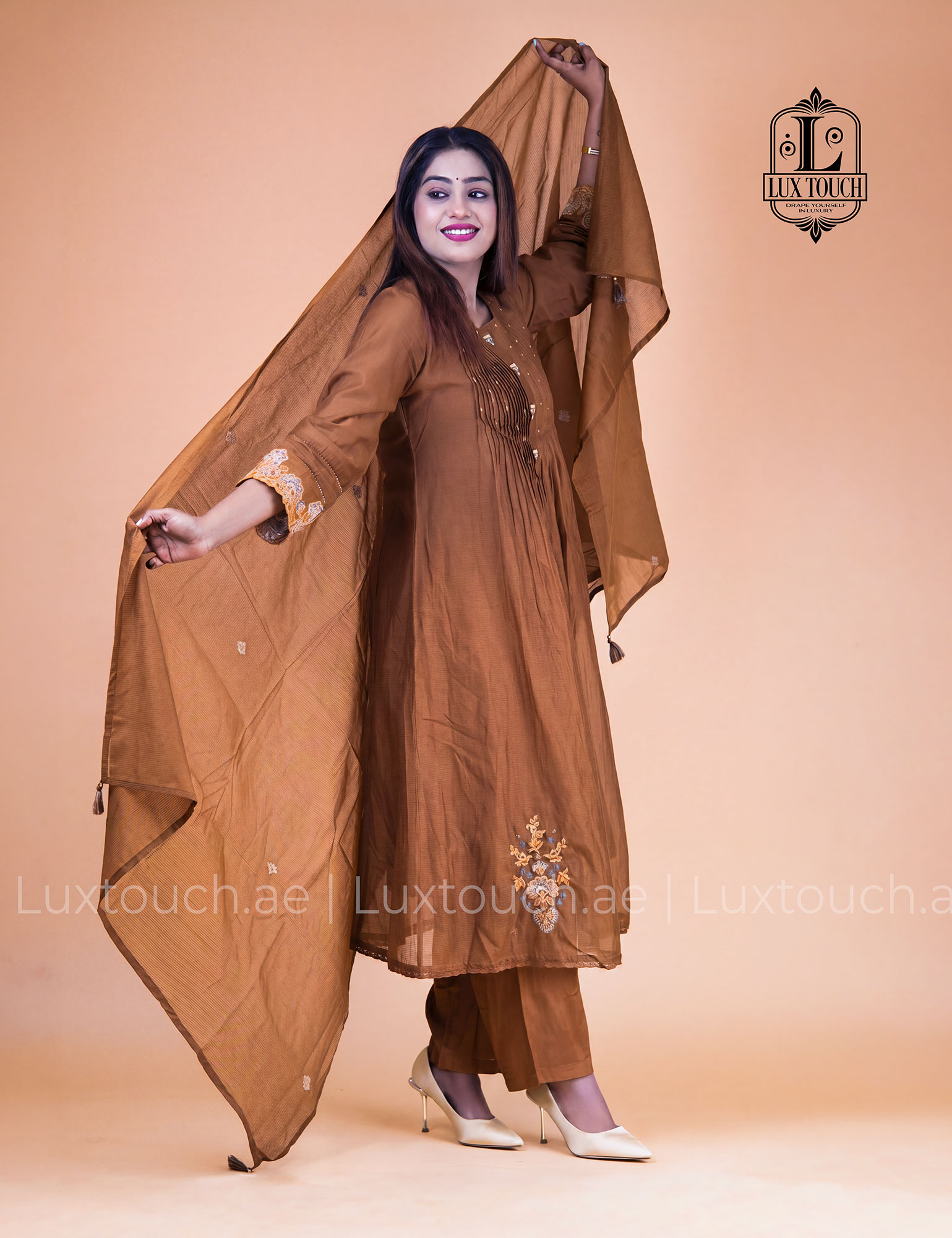 sona-brown-4-copy