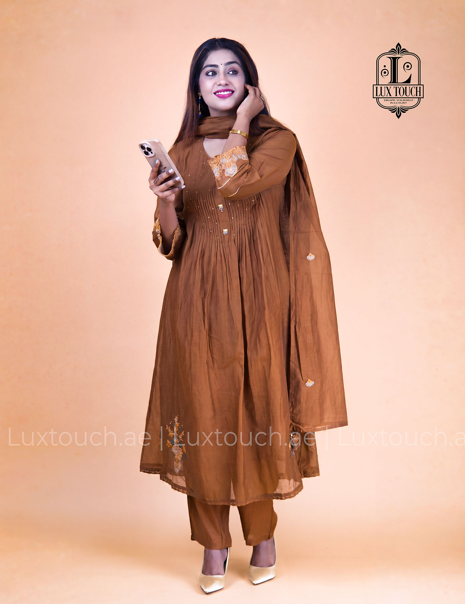 sona-brown-8-copy